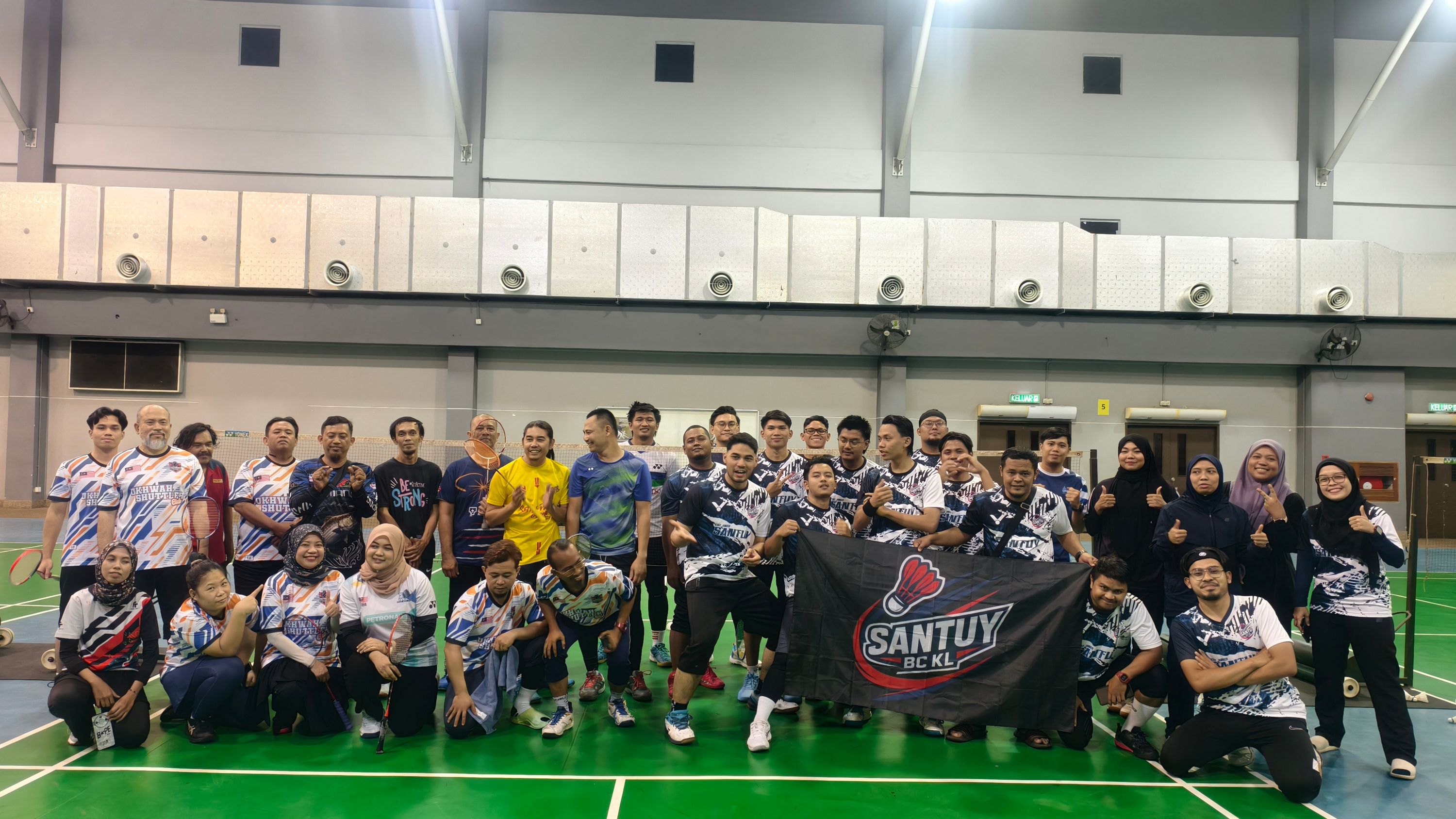 Gambar galeri Santuy BC